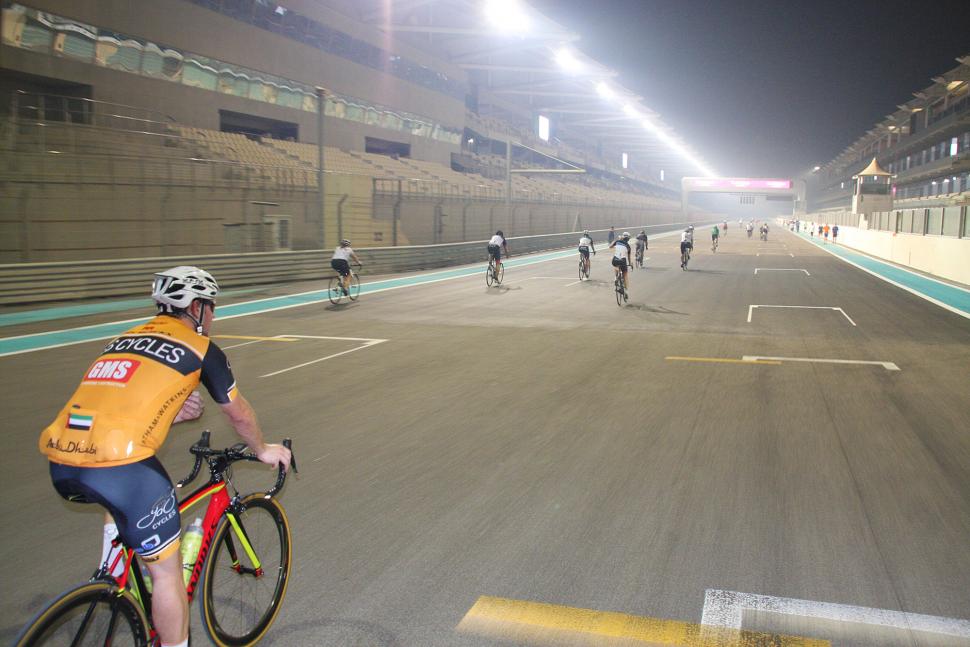 Yas marina online cycling